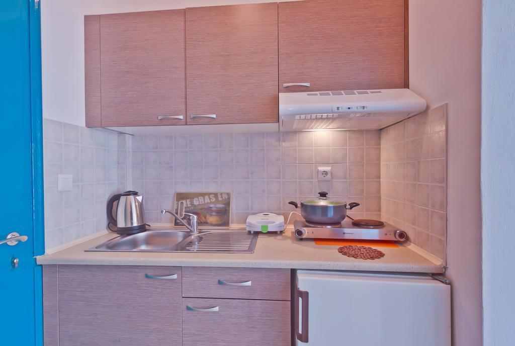 Aelia Studios Koukounaries Phòng bức ảnh